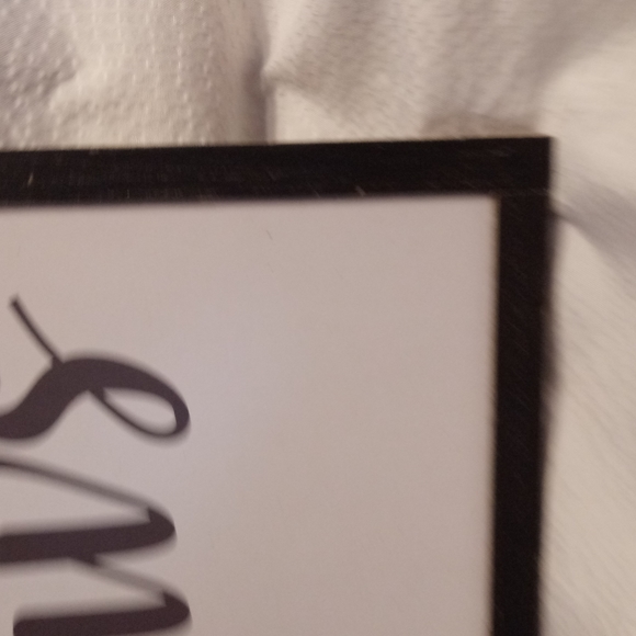 WALL ART.   MY KIDS HAVE PAWS....RED GLITTER PAW PRINT. - Picture 5 of 5